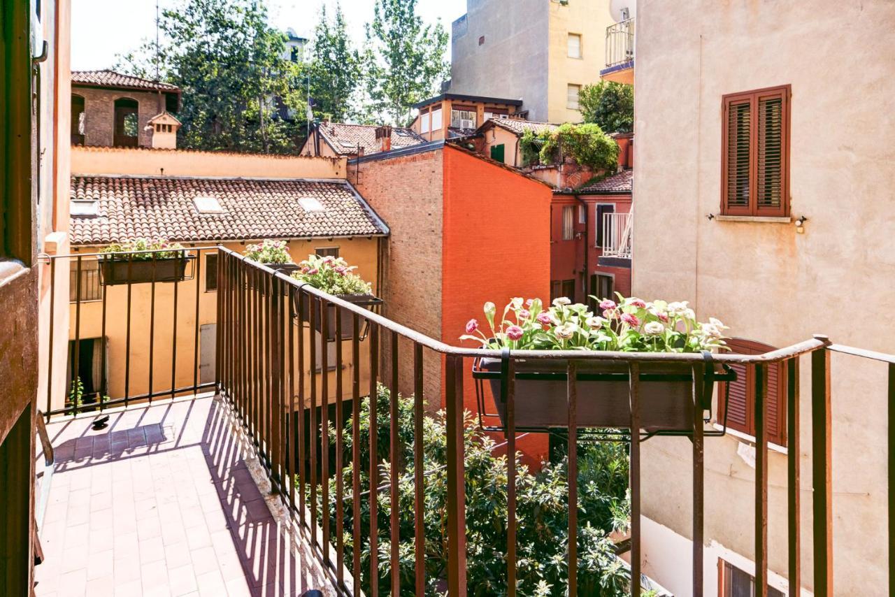 Classic Marconi Apartment By Wonderful Italy Bologna Bagian luar foto