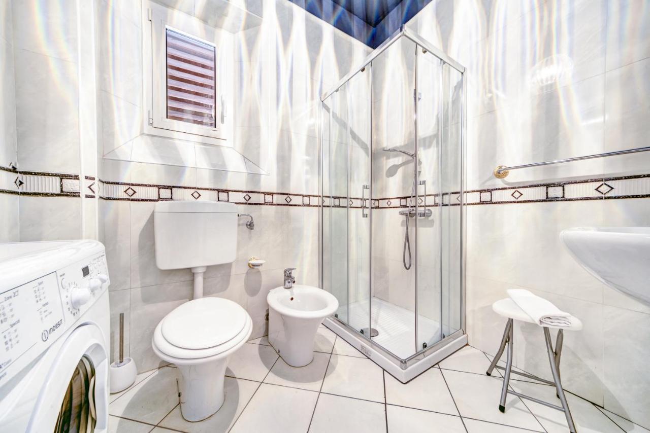 Classic Marconi Apartment By Wonderful Italy Bologna Bagian luar foto